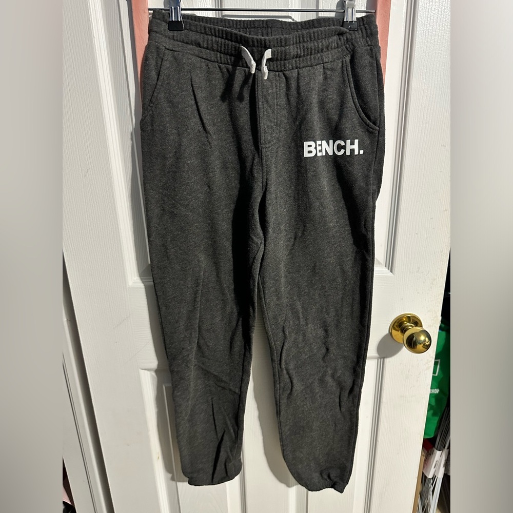 Girls Bench joggers 💜